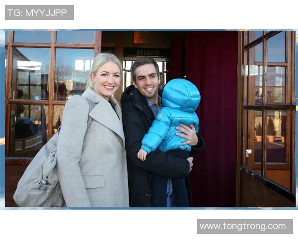 足球明星的女友们都有哪些知名人物和背后的故事揭秘 足球明星的女友们都有哪些知名人物和背后的故事揭秘