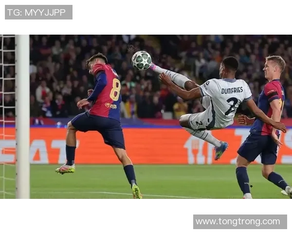 回顾2018年足球明星精彩瞬间的经典图片合集与背后的故事 回顾2018年足球明星精彩瞬间的经典图片合集与背后的故事