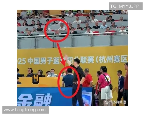 热爱篮球的足球巨星们如何在赛场外展现对NBA的热情与支持 热爱篮球的足球巨星们如何在赛场外展现对NBA的热情与支持